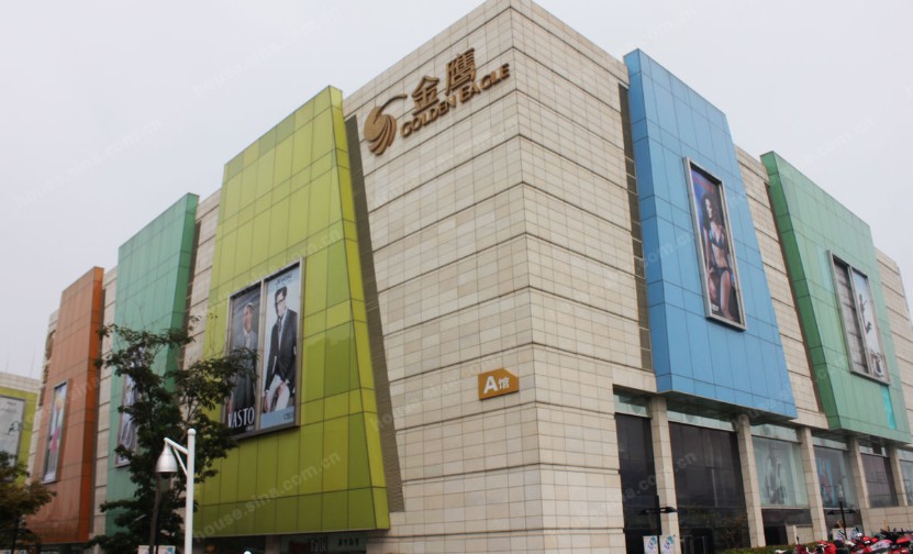 鹿邑金鹰奥莱城